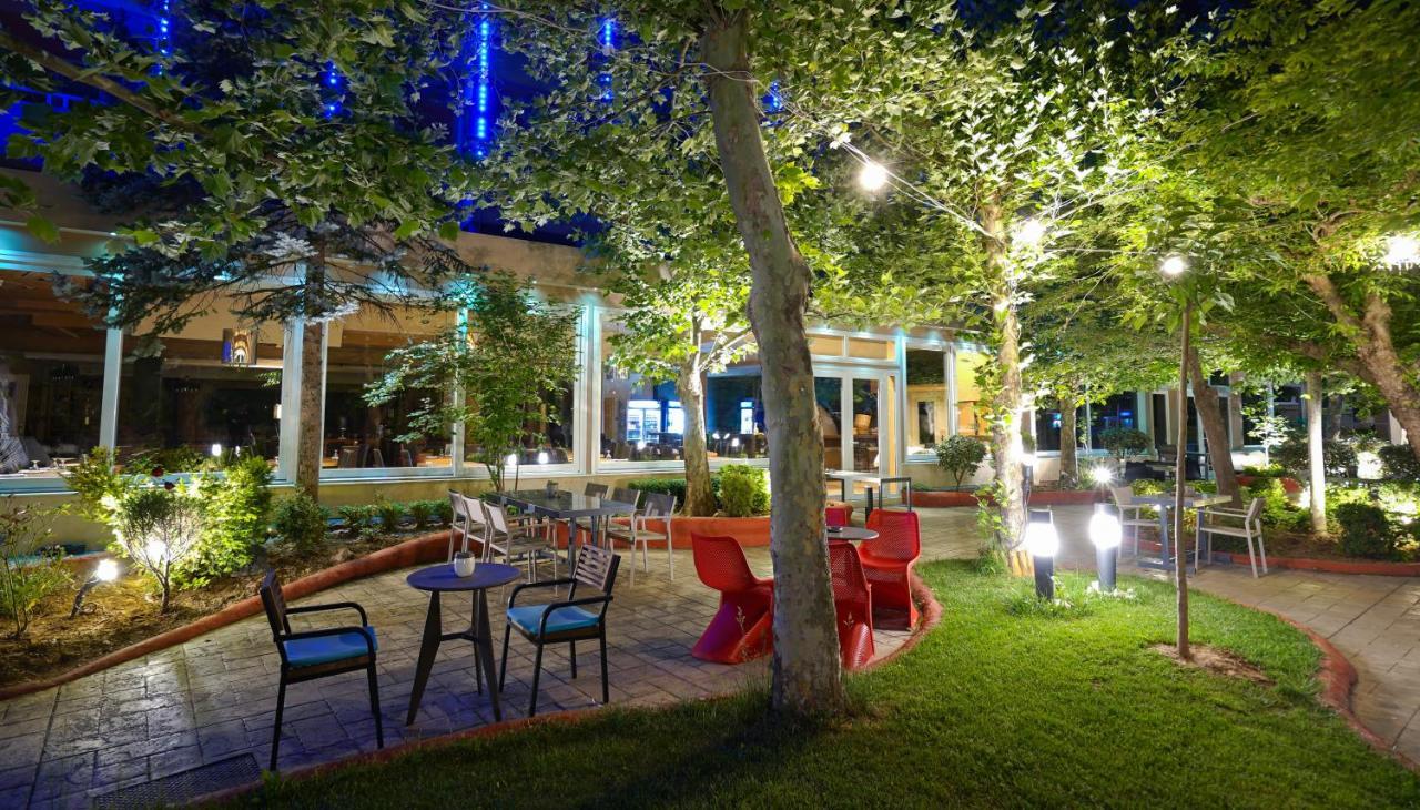 Pantelidis Hotel & Spa Ptolemaida Exterior foto